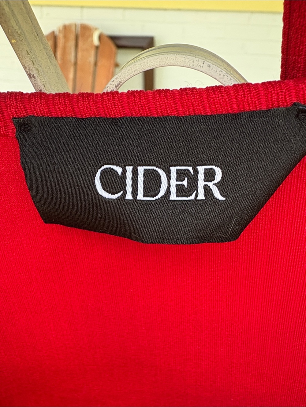 Cider Red Ribbed V-Neck Crop Top & Drawstring Joggers Set - Picture 2 of 6
